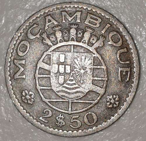 1953 - 2.5 ESCUDOS - MOCAMBIQUE - MOZAMBIQUE - (Copper-Nickel)